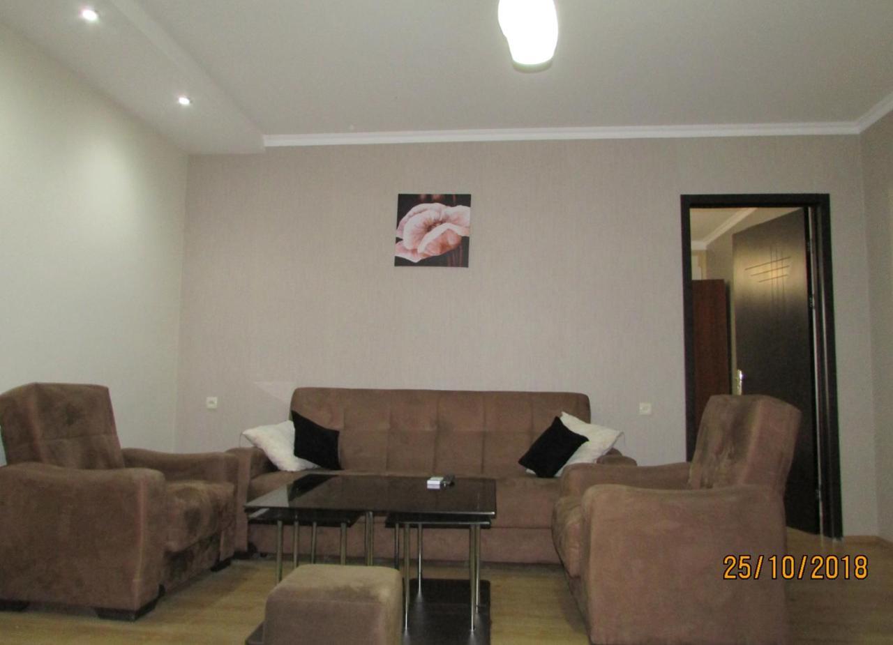 Hotel Monaco Tbilisi Exteriör bild