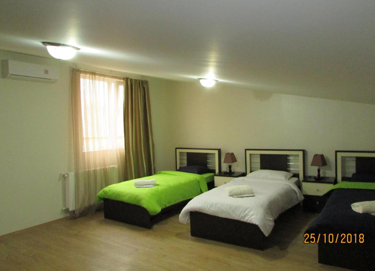 Hotel Monaco Tbilisi Exteriör bild