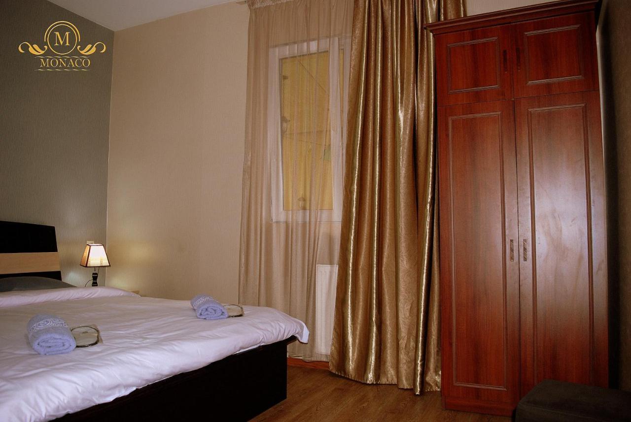 Hotel Monaco Tbilisi Exteriör bild