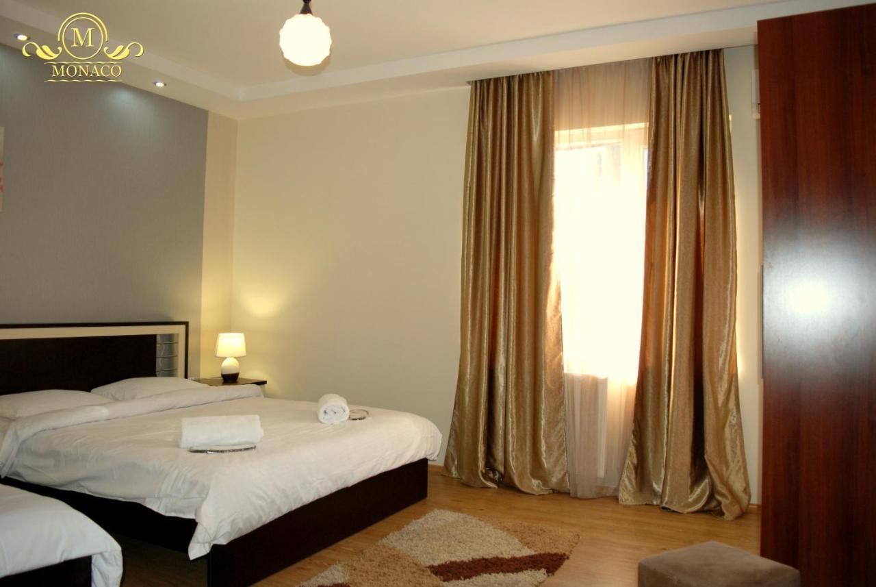 Hotel Monaco Tbilisi Exteriör bild